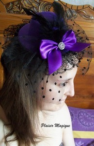 Mini chapeau violet faux diamant fascinator Burlesque